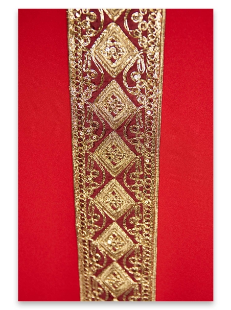 AR.PA.S. PARAMENTI Casula bordo ricamo dorato